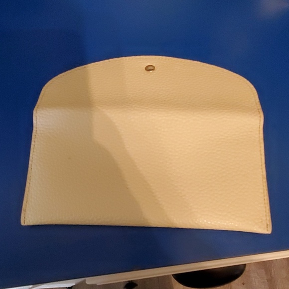 Small Wallet - Picture 3 of 3